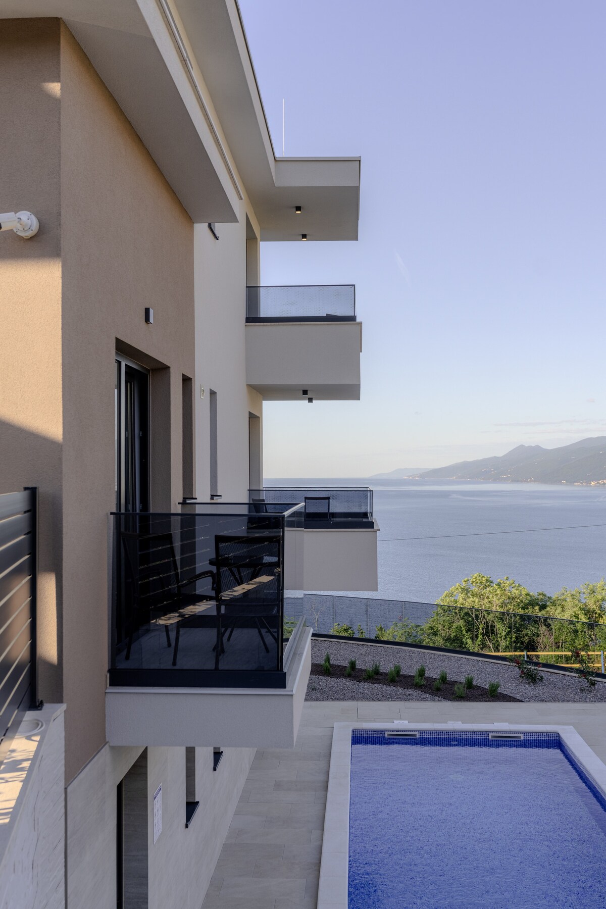 Apartment Azure – Pool