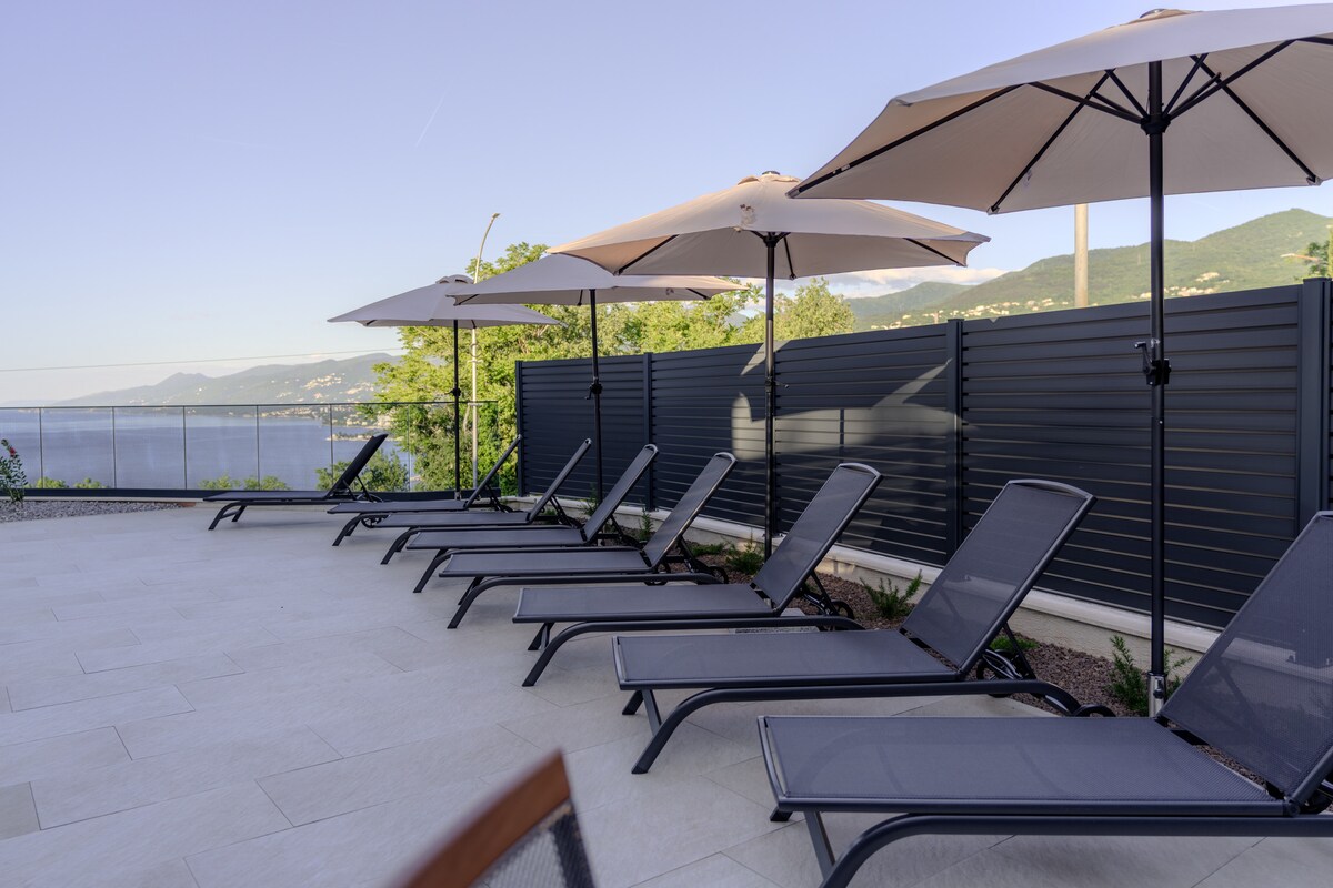 Apartment Sophia – Pool