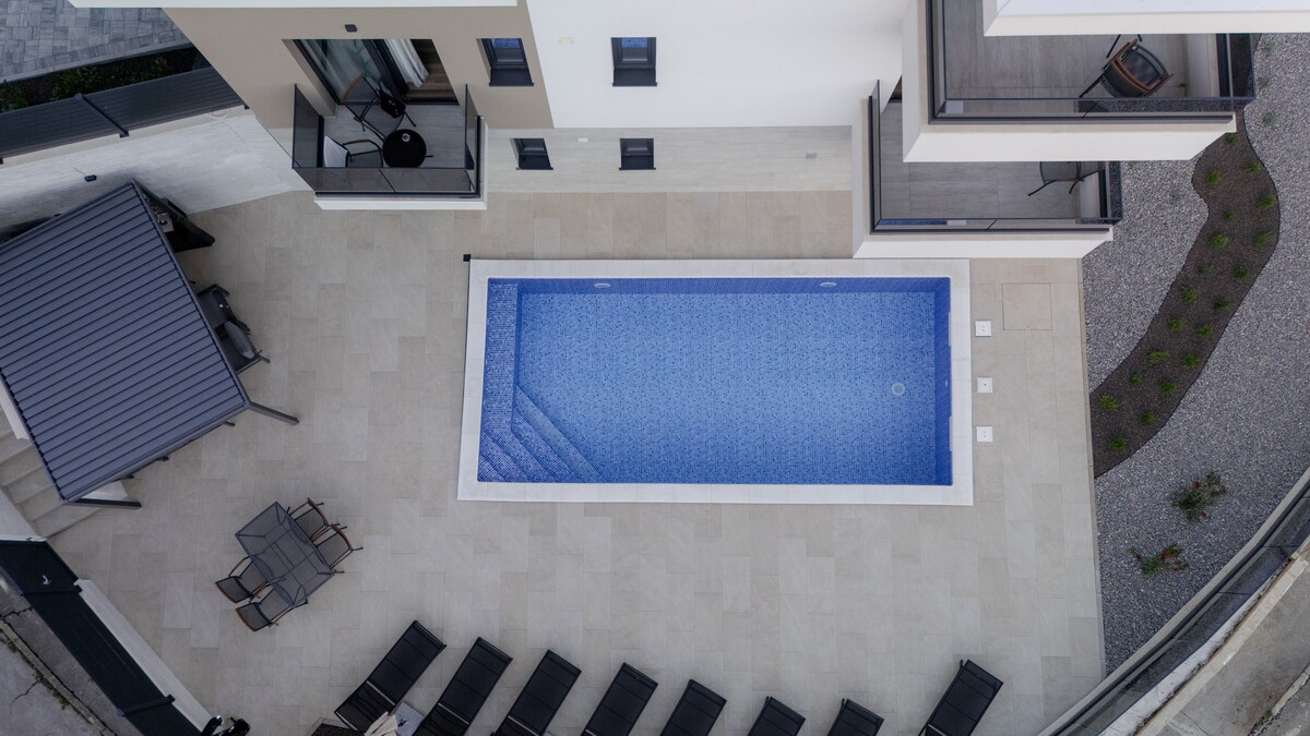 Apartment Terra – Pool